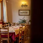 Pensión Restaurante Ventasierra 3*
